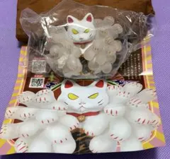 現代美術二等兵の招き猫　千客万ライライライライライ