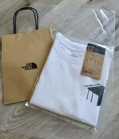 タイムセール❗️新品　ザノースフェイス 3D Logo Graphic Tee Mのサムネイル