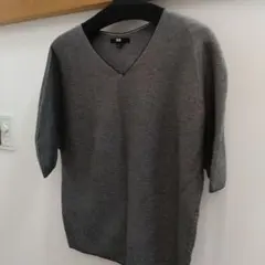 新品　ユニクロ　グレー半袖ニットL