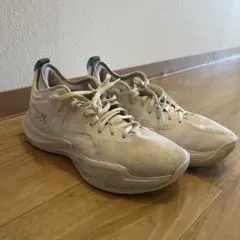 ASICS NOVA SURGE LOW 2（アシックスノヴァサージ ロー2）