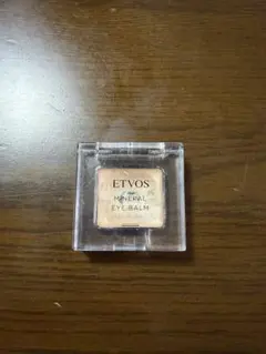 ETVOS ミネラルアイバーム シャンパンアイボリーのサムネイル