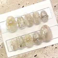 Item thumbnail for item 5ce200eb-8dd5-4e19-af0d-f41026f30119