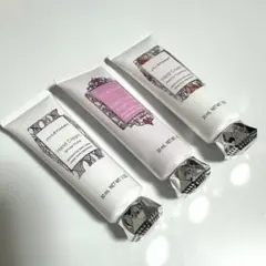 ジルスチュアート　ハンドクリーム３本セット