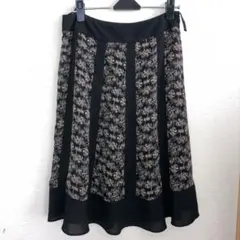 ローラアシュレイ　スカート