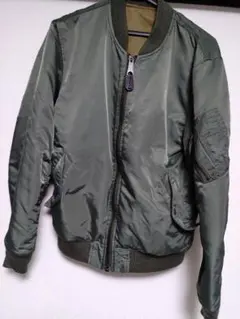 アビレックスMA-1フライトジャケット オリーブグリーン　リバーシブル
