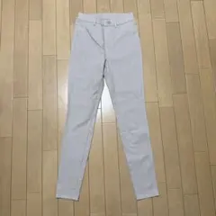 ユニクロ　ヒートテックウルトラストレッチレギンスパンツ　ベージュ　Sサイズ