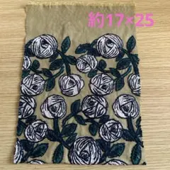 ミナペルホネン　rosy はぎれ　刺繍　生地　⑦