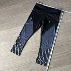 【新品未使用】Nike タイガーストライプ柄 ランニングタイツ