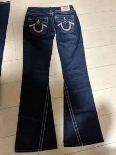 TRUE RELIGION 2枚セット　28.29のサムネイル