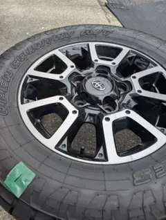 285/60R18オプカンAT3ホイル付ランドクルーザ200タイヤ2025年製のサムネイル