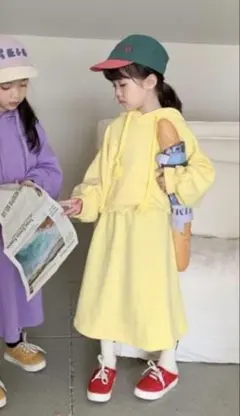 キッズ服　セットアップ　韓国こども服　美品　パーカー　スカート ワンピース