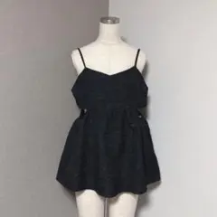 アズノゥアズ プラス エンボス ジャガード ペプラム キャミ サイドオープン