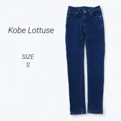 Item thumbnail for item 7e409447-1d4e-4c1e-9387-e99549867f3d