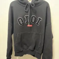 OIOI フード付きパーカー M 黒 韓国のサムネイル