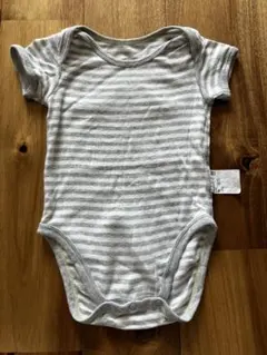 ベビー肌着　半袖ロンパース　サイズ80 　UNIQLO 綿100%