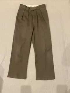 NEAT コットンピケ　パンツ　カーキベージュ　44のサムネイル