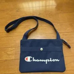 チャンピオン サコッシュ