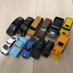 ミニカー12台まとめ売り