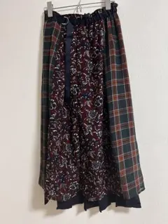 PAGEBOY 新品タグ付き ネイビー×チェック×花柄 個性派デザインスカート