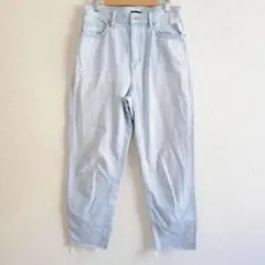 ユニクロ　デニムパンツ　ペグトップハイライズジーンズ　テーパード　色落ち　27のサムネイル