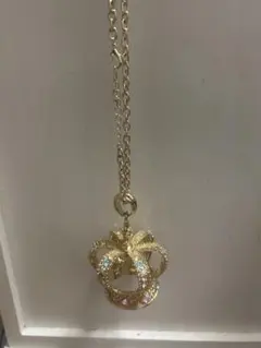 水曜日のアリス　王冠　ネックレス