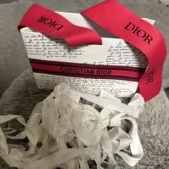Dior ギフトボックス & リボン