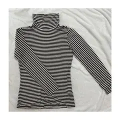 UNIQLO ヒートテックエクストラウォームタートルネックT（ボーダー・極暖）