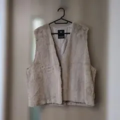 w closet ベージュファーベスト