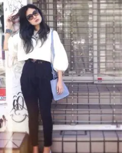 moussyのハイウエストデニムパンツ