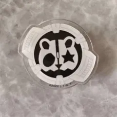 仮面ライダーギーツ　コア　アクリルバッジ