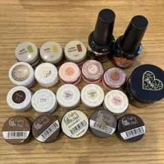 ネイルタウン　NAILTOWN ジェルネイル　カラー　まとめ売り　21個のサムネイル