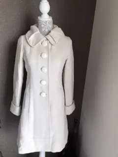 ♡アプワイザーリッシェ　白コート♡