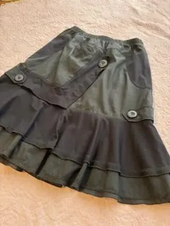エイココンドウ　フレアスカート　黒（2枚目の色が近い） タグつき新品未使用のサムネイル