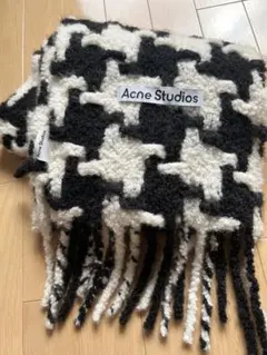 2025年最新】acne studios マフラー ホワイトの人気アイテム