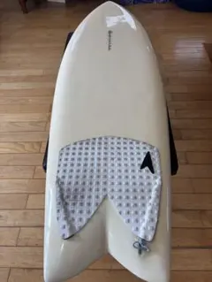 2025年最新】dvs サーフボードの人気アイテム - メルカリ