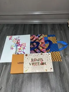 LOUIS VUITTON ルイヴィトン 空箱＆限定ショッパー　4点セット