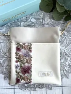 ショルダーバッグ　インド刺繍リボン　ハンドメイド