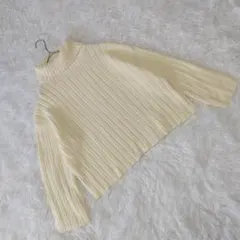 美品 『テチチテラス』 (F) タートルネックリブニット セーター 肩落ち