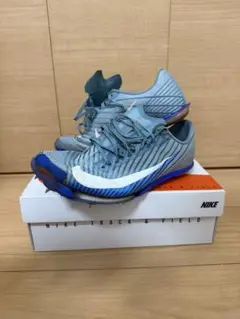 NIKE マックスフライ2