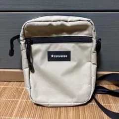 CONVERSE ショルダーバッグ ベージュのサムネイル