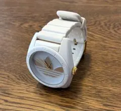 週末大特価❣️adidasホワイト シリコンバンド 時計