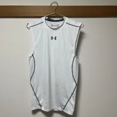 アンダーアーマータンクトップ