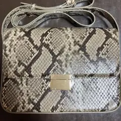 ヘビ柄ショルダーバッグ