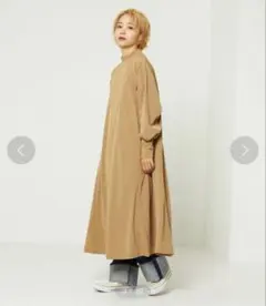 サウザンドマイル　長袖　ワンピース　ベージュ