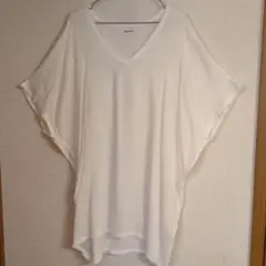 RADIATE ホワイト Vネック Tシャツ　きりっぱなしカットソーのサムネイル