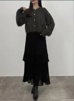 CENEAカーディガン付き黒ロングスカート