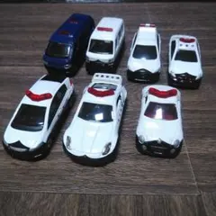 トミカ　まとめ売り　パトロールカー　②　７台
