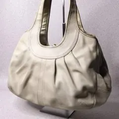COACH Leather Kisslock 토트백 10270