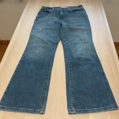 Item thumbnail for item 9ee0b2ff-c08b-4b23-ab13-45f5c7ee6f6d