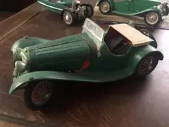 Item thumbnail for item 92581e9c-fec1-4a18-80b6-1d485d4ed2e7